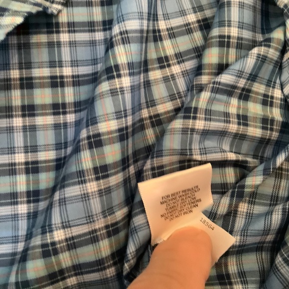 Peter Millar. Never Worn. Size Medium. Shades of Blue. - Picture 6 of 7